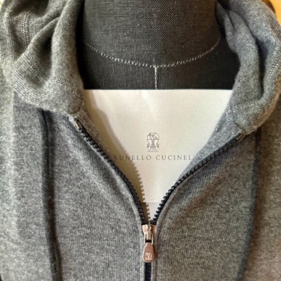 Brunello Cucinelli BRAND NEW 100% Cashmere Hoodie Sweater, Gray, Sz 50, $2695 RT - Picture 9 of 15